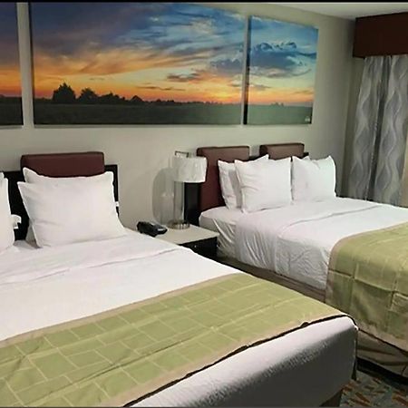 Days Inn By Wyndham Bellville Mansfield Exteriér fotografie